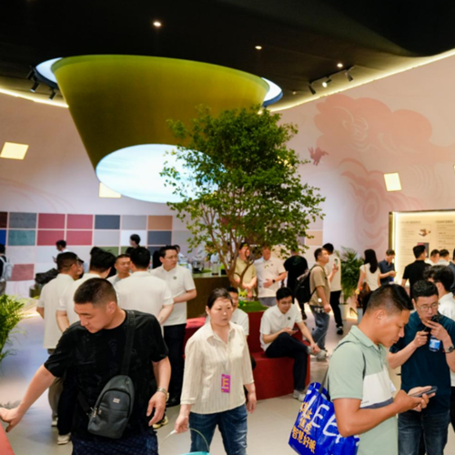 熱度不減，精彩繼續(xù)！廣州定制家居展，兔寶寶以設(shè)計(jì)鏈接產(chǎn)業(yè)，引領(lǐng)家居飾材新浪潮