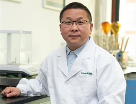 科研先鋒|葉交友：創(chuàng)新驅(qū)動(dòng)行業(yè)發(fā)展，匠心筑就美好家居生活