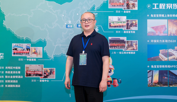 鄧小兵